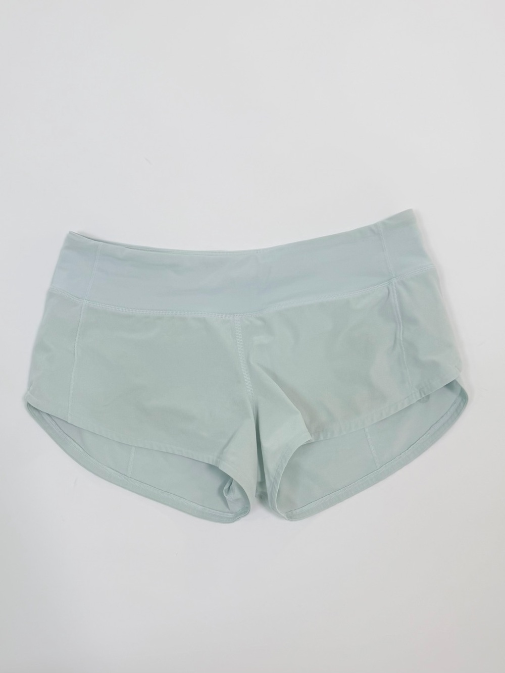 Lululemon Run Shorts 2.5” sz 4